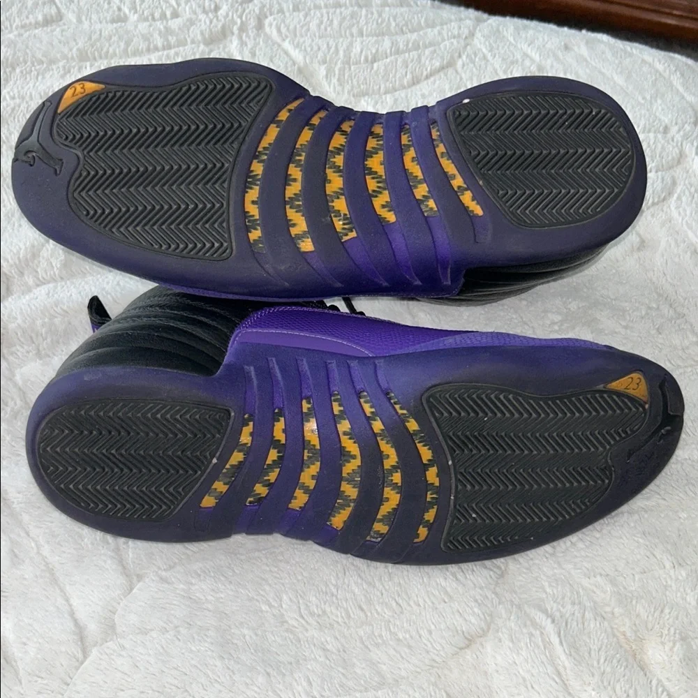 Jordan 12 Retro Men’s Size 12.5
